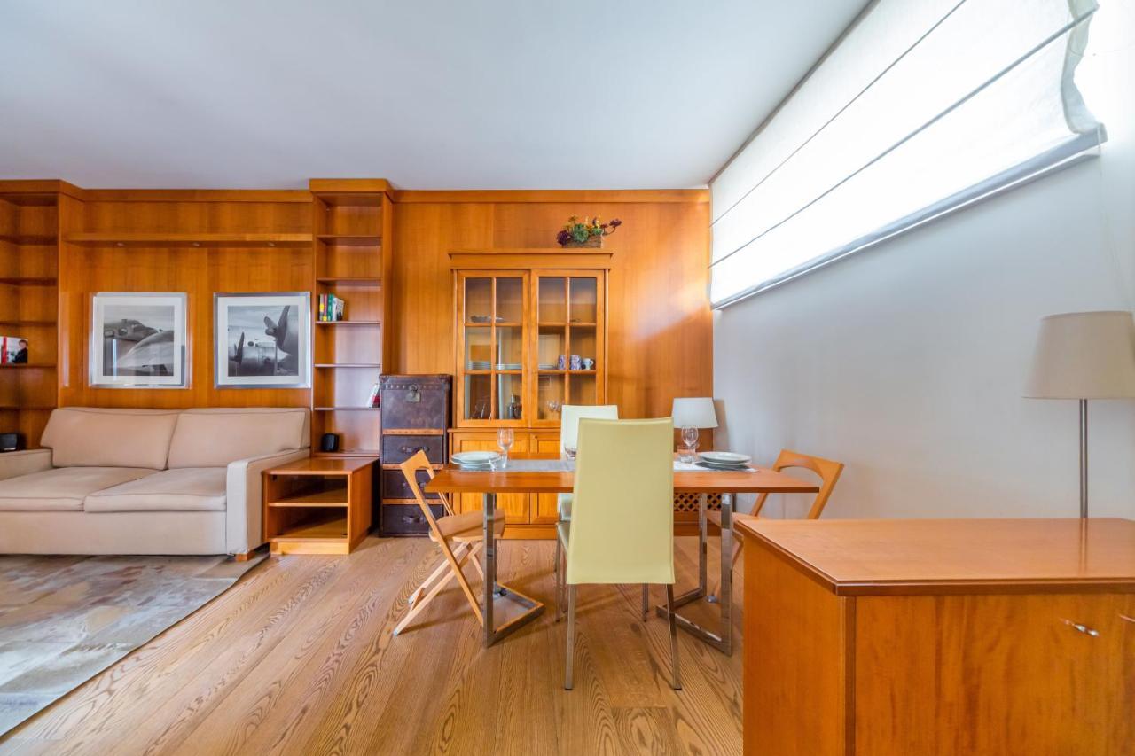 Cozy Apt - Corso Vercelli & Conciliazione M1 Milánó Kültér fotó